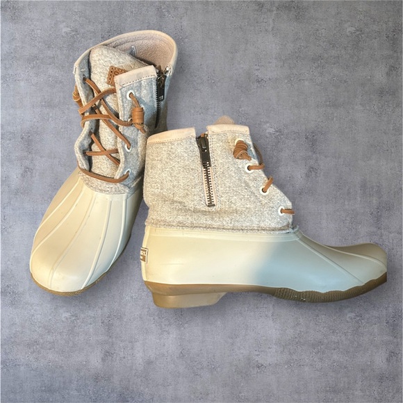 Sperry Women's Tan Duck Boots - Picture 2 of 5